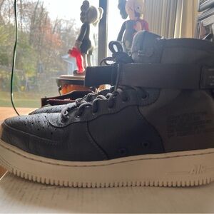 Nike SF Air Force 1 Mid Dark Grey w/ Original Straps - Size 12